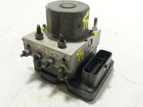 Used ABS pump VW POLO V (6R1, 6C1) 1.6 TDI (90 hp) 30168669