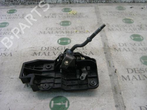 Used Gear lever Gear lever HYUNDAI COUPE I (RD) [1996-2004] 7413346 7413346