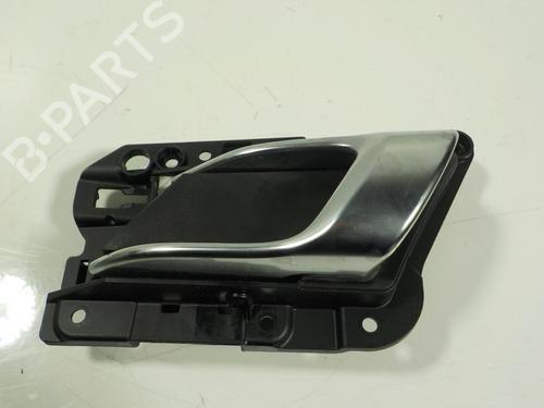 front-left-interior-door-handle-porsche-macan-95b-20-95b837019gt8-95b837019-2014-13248685 main image