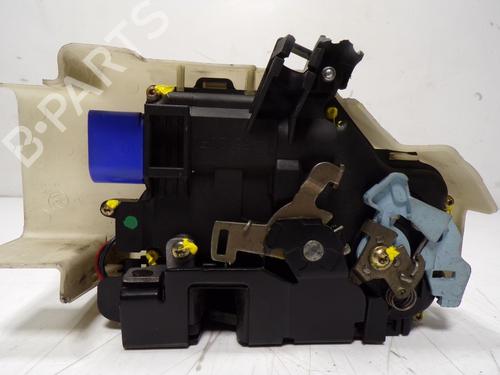 Front right lock VW TOUAREG (7LA, 7L6, 7L7) 3.0 V6 TDI | BP10921867C97 