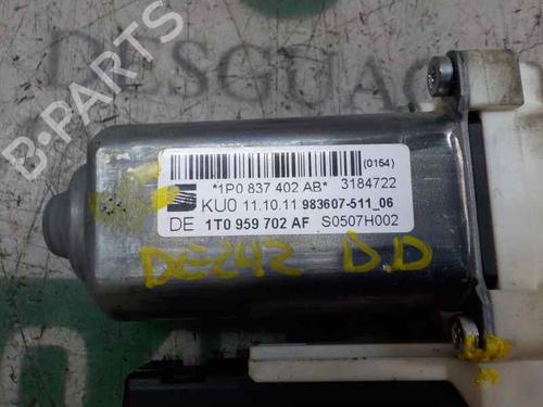 Right front window motor SEAT LEON (1P1) 1.6 TDI | BP4710157E20 