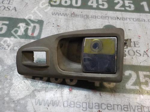 Used Rear right interior door handle Rear right interior door handle LANCIA MUSA (350_) 1.9 D Multijet (350.AXC1A) (101 hp) 4000052 4000052