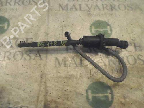 Used Clutch slave cylinder Clutch slave cylinder CITROËN C4 Coupe (LA_) 1.6 16V (109 hp) 14270421 14270421