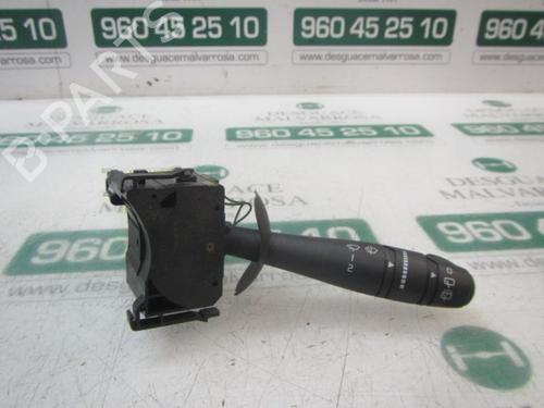 Used Steering column stalk Steering column stalk RENAULT TWINGO II (CN0_) 1.2 16V (CN04, CN0B) (75 hp) 3879798 3879798