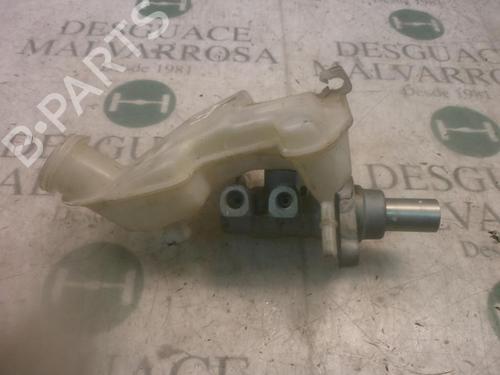 Brake master cylinder FORD FIESTA V (JH_, JD_) 1.6 TDCi | BP3801773M77 