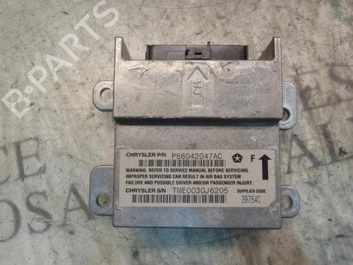 Airbag styreenhed JEEP GRAND CHEROKEE II (WJ, WG) 3.1 TD 4x4 (140 hp) 3814911