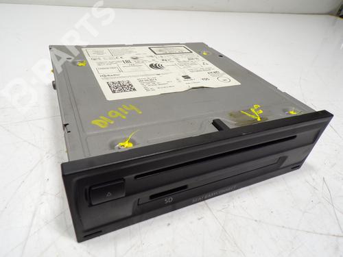 Used Radio Radio SEAT LEON ST (5F8) 1.4 TGI (110 hp) 10705814 10705814