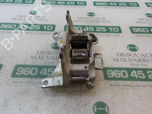 Used Support Support RENAULT MEGANE III Coupe (DZ0/1_) 1.5 dCi (DZ0B) (106 hp) 14282245 14282245