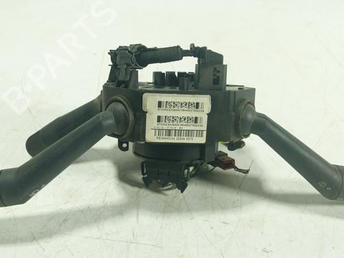 Headlight switch FIAT GRANDE PUNTO (199_) 1.3 D Multijet (199.AXD11, 199.AXD1A, 199.AXD1B,... | BP27995265I24