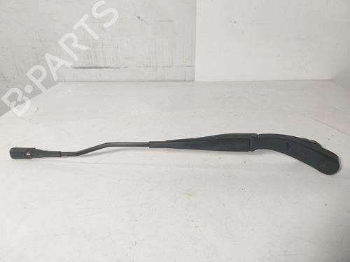 Used Front windshield wiper arm Front windshield wiper arm 39386975 39386975