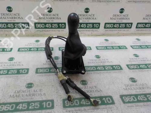 Used Gear lever DACIA SANDERO II [2012-2025]  7412003
