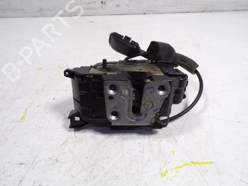 Used Rear right lock Rear right lock RENAULT GRAND SCÉNIC III (JZ0/1_) 1.5 dCi (JZ09, JZ0D, JZ10, JZ14, JZ1G, JZ29, JZ2C) (110 hp) 8819059 8819059