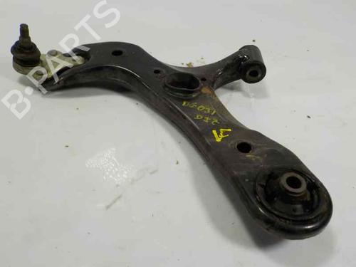 Used Left front suspension arm TOYOTA VERSO (_R2_) 1.6 D4-D (WAR20_) (112 hp) 7034681