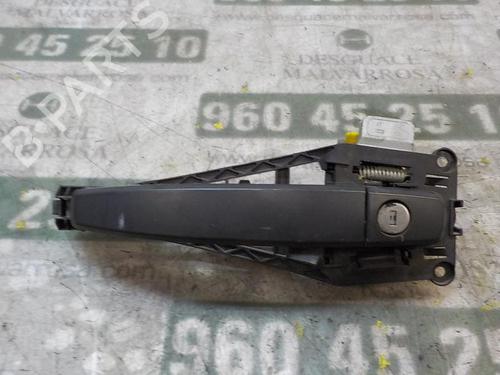 Used Front left exterior door handle OPEL CORSA D (S07) 1.3 CDTI (L08, L68) (75 hp) 3859702