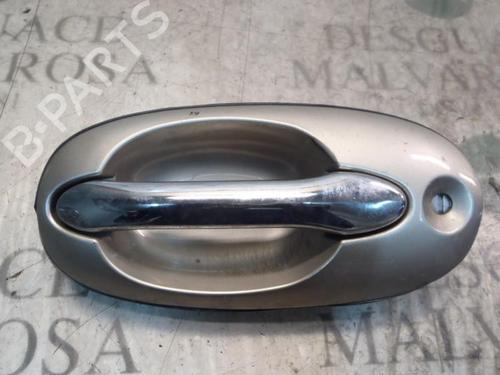 Used Front left exterior door handle KIA CARNIVAL I (UP) 2.9 TDi (126 hp) 3810766