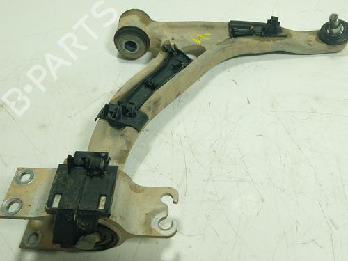 Used Right front suspension arm MERCEDES-BENZ GLA-CLASS (X156) GLA 200 CDI / d (156.908) (136 hp) 29243151