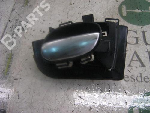 Used Front right interior door handle Front right interior door handle PEUGEOT 206 Hatchback (2A/C) 2.0 HDI 90 (90 hp) 3742093 3742093
