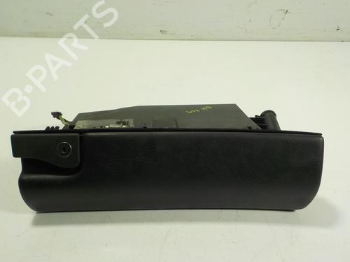 Used Glove box MERCEDES-BENZ CLK (C208) CLK 230 Kompressor (208.347) (193 hp) 17150344