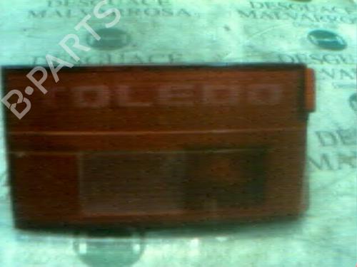 Used Left tailgate light Left tailgate light SEAT TOLEDO I (1L2) 1.8 i (90 hp) 3782581 3782581