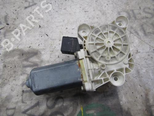 Used Left front window motor Left front window motor MERCEDES-BENZ S-CLASS (W220, V220) [1998-2005] 3827274 3827274