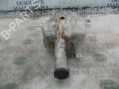 Used Windscreen washer tank Windscreen washer tank FORD MONDEO I (GBP) 1.8 TD (88 hp) 7413235 7413235