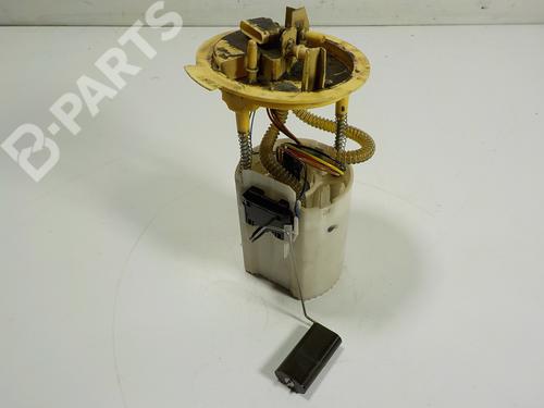 Used Fuel pump Fuel pump MERCEDES-BENZ A-CLASS (W176) A 180 CDI (176.000) (109 hp) 11192381 11192381