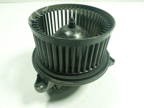 Used Heater blower motor Heater blower motor FORD TRANSIT CUSTOM V362 Van (FY, FZ) 2.2 TDCi (100 hp) 17018756 17018756