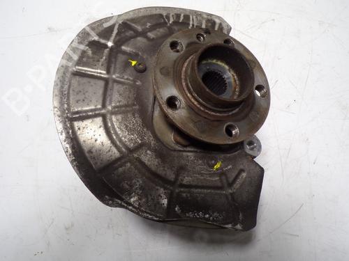 Used Left rear steering knuckle Left rear steering knuckle ALFA ROMEO GIULIA (952_) 2.2 D (952AEM250, 952AEA250) (150 hp) 11058630 11058630