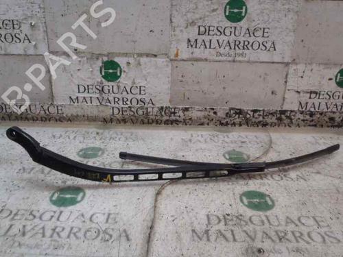 Used Front windshield wiper arm SEAT ALTEA (5P1) [2004-2015]  3828972