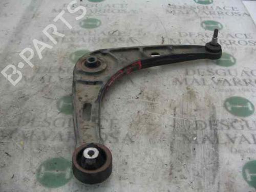 Used Right front suspension arm RENAULT LAGUNA II (BG0/1_) [2001-2007]  3759299