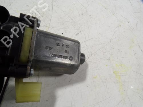 Right front window motor VW GOLF VII (5G1, BQ1, BE1, BE2) 2.0 TDI | BP9762897E20 
