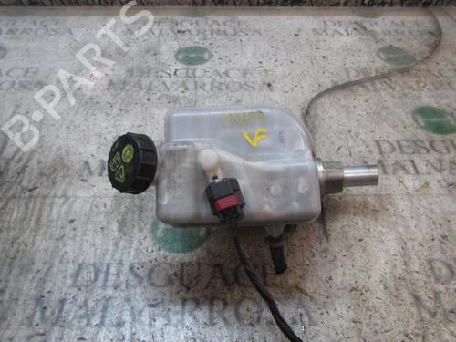 Used Brake master cylinder Brake master cylinder FORD TRANSIT Van (FA_ _) 2.4 TDCi RWD (115 hp) 3842417 3842417