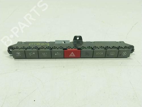 Used Warning switch Warning switch FIAT PANDA (312_, 319_) 1.0 Mild Hybrid (71 hp) 40070365 40070365