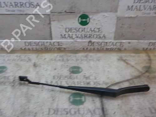 Used Front windshield wiper arm VW GOLF VI (5K1) 2.0 TDI (110 hp) 3848462
