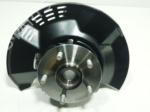 Used Right front steering knuckle Right front steering knuckle TOYOTA YARIS CROSS (MXP_) 1.5 Hybrid (MXPJ11) (131 hp) 36039770 36039770