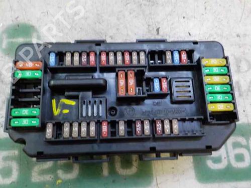 Used Fuse box Fuse box BMW 3 (F30, F80) 320 d xDrive (184 hp) 5126438 5126438
