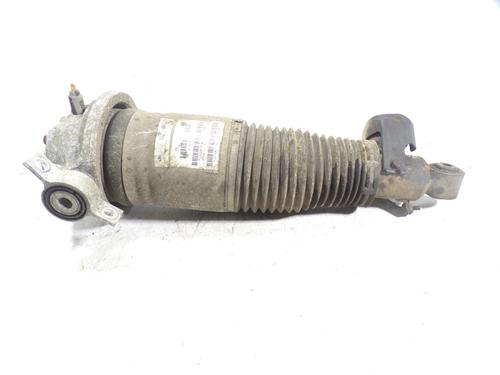 right-rear-shock-absorber-audi-q7-4lb-30-tdi-quattro-7l8616020c-7l8616020a-2006-2007-2008-2009-2010-2011-2012-2013-2014-2015-2016-7519677 main image