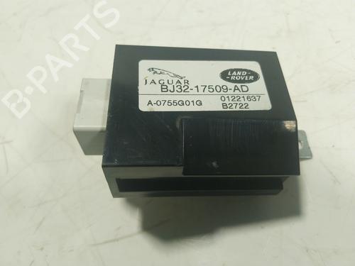 Used Electronic module Electronic module LAND ROVER RANGE ROVER EVOQUE (L551) 2.0 D180 MHEV 4x4 (180 hp) 17628837 17628837