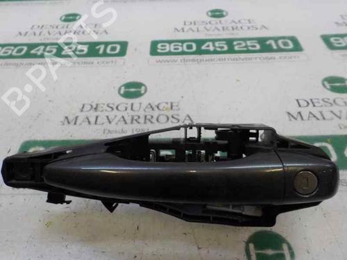 Used Front left exterior door handle Front left exterior door handle 5668680 5668680