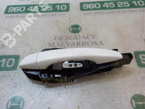 Used Rear left exterior door handle Rear left exterior door handle PEUGEOT 308 II (LB_, LP_, LW_, LH_, L3_) 1.6 BlueHDi 120 (120 hp) 3870498 3870498