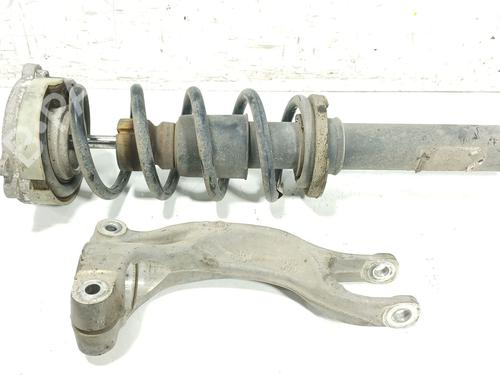 right-front-shock-absorber-audi-a4-b9-8w2-8wc-2015-36552118 main image
