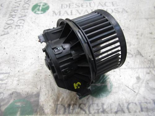 Used Heater blower motor FORD FIESTA VI (CB1, CCN) 1.4 TDCi (70 hp) 3826830