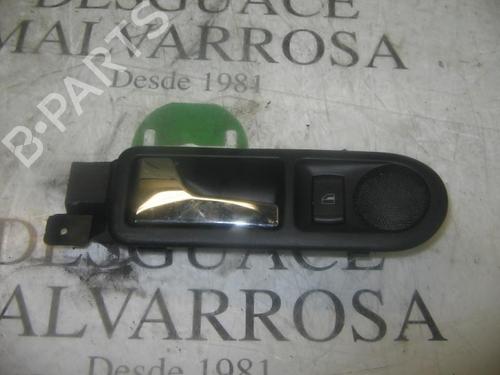 Venstre bagtil invendig håndtag VW GOLF IV (1J1) 1.9 TDI (130 hp) 3760131