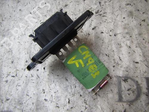 Used Heater resistor Heater resistor DACIA SANDERO II 1.5 dCi 75 / Blue dCi 75 (B8JW, B8M4, B8AH, B8M7, B8M6) (75 hp) 11643355 11643355
