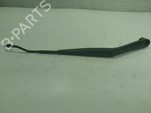 Used Front windshield wiper arm Front windshield wiper arm KIA STONIC (YB) 1.6 CRDi (116 hp) 17023055 17023055