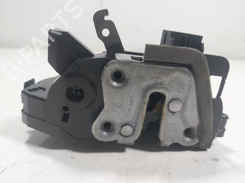 Used Rear left lock RENAULT CAPTUR II (HF_) LPG (HFMT) (101 hp) 17384557