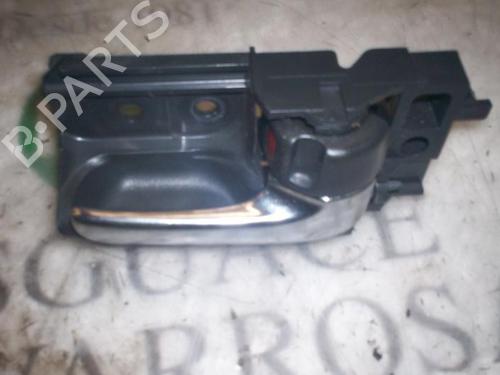 Used Front right interior door handle Front right interior door handle TOYOTA AVENSIS Estate (_T25_) 2.0 D-4D (ADT250_, ADT250R) (126 hp) 3761095 3761095