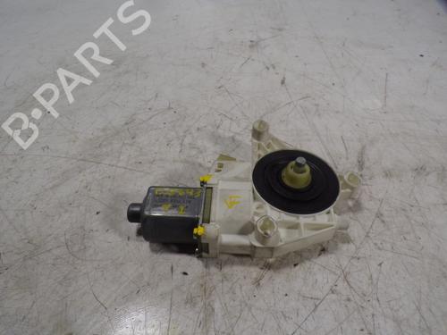 Used Left rear window motor MERCEDES-BENZ C-CLASS (W204) [2007-2015]  7309153