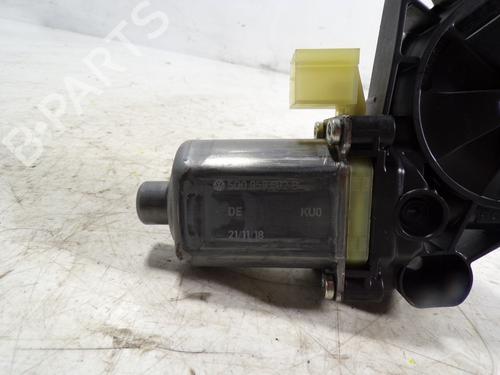 Left front window motor AUDI A3 Sportback (8VA, 8VF) 1.0 TFSI | BP9084630E21 