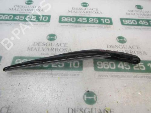 Used Rear windshield wiper arm Rear windshield wiper arm PEUGEOT 208 I (CA_, CC_) 1.4 HDi (68 hp) 3990958 3990958